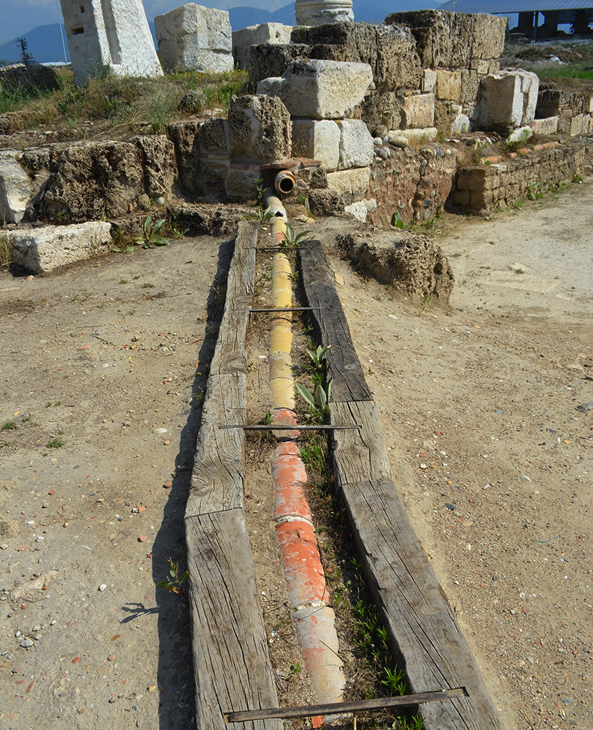 Laodicea pipes